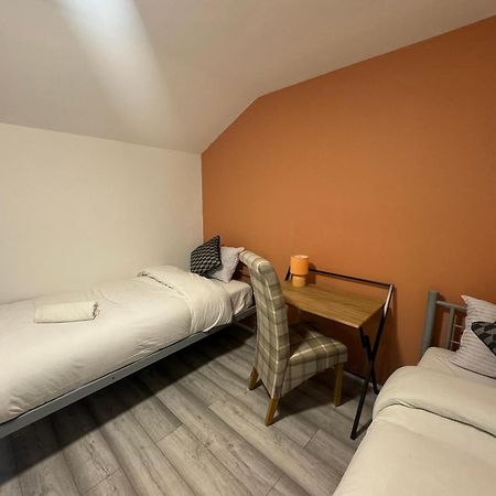 Tottenham Velvet Suites Londra Esterno foto
