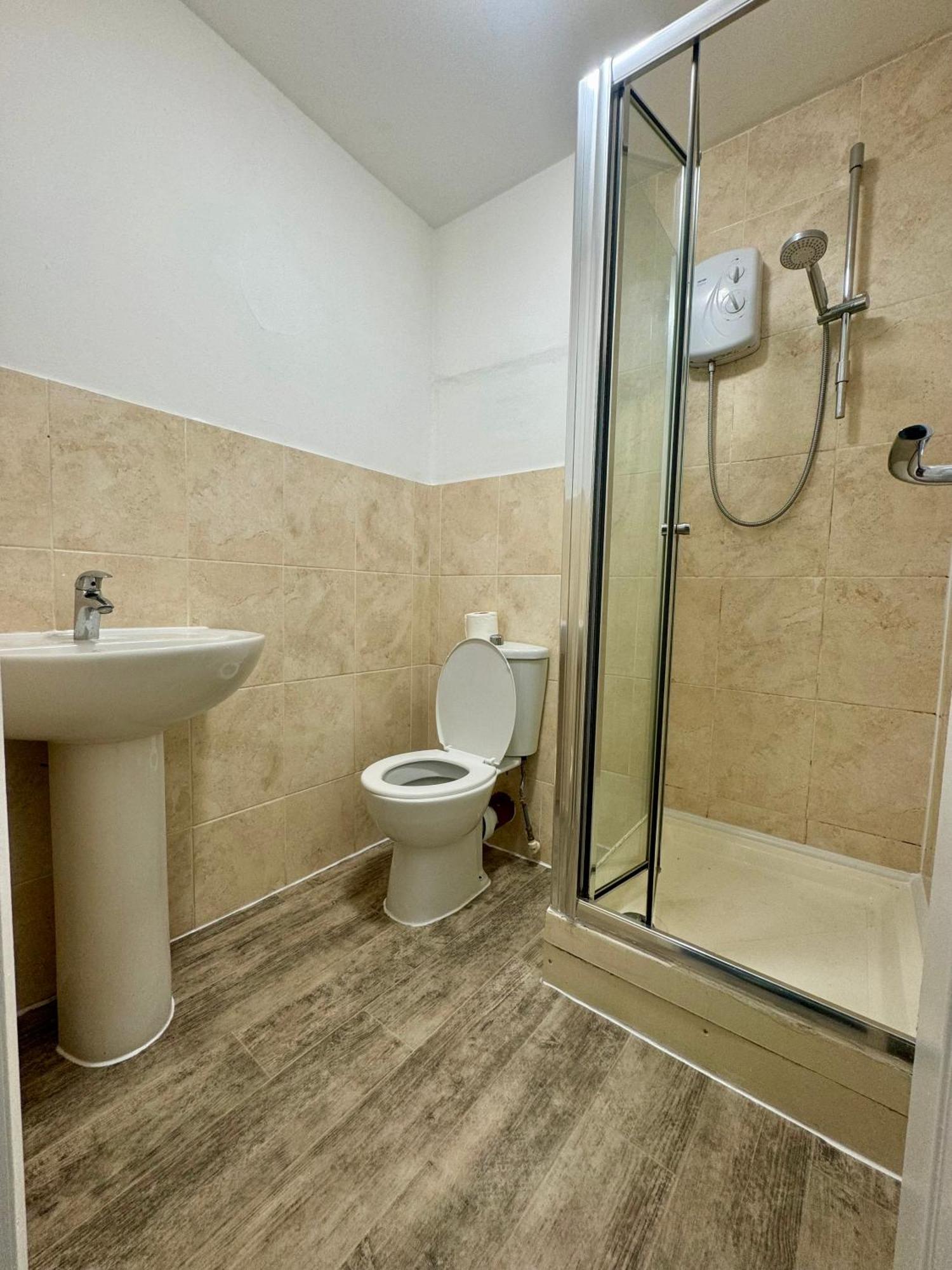 Tottenham Velvet Suites Londra Esterno foto