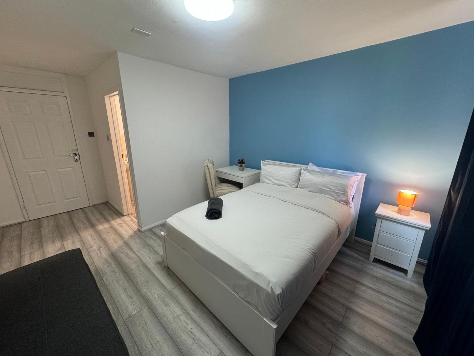 Tottenham Velvet Suites Londra Esterno foto