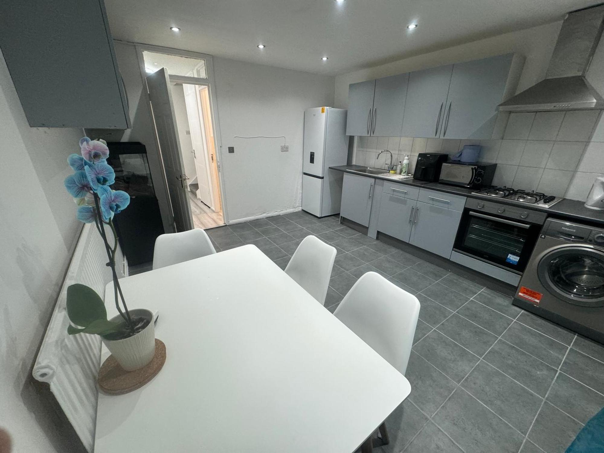 Tottenham Velvet Suites Londra Esterno foto