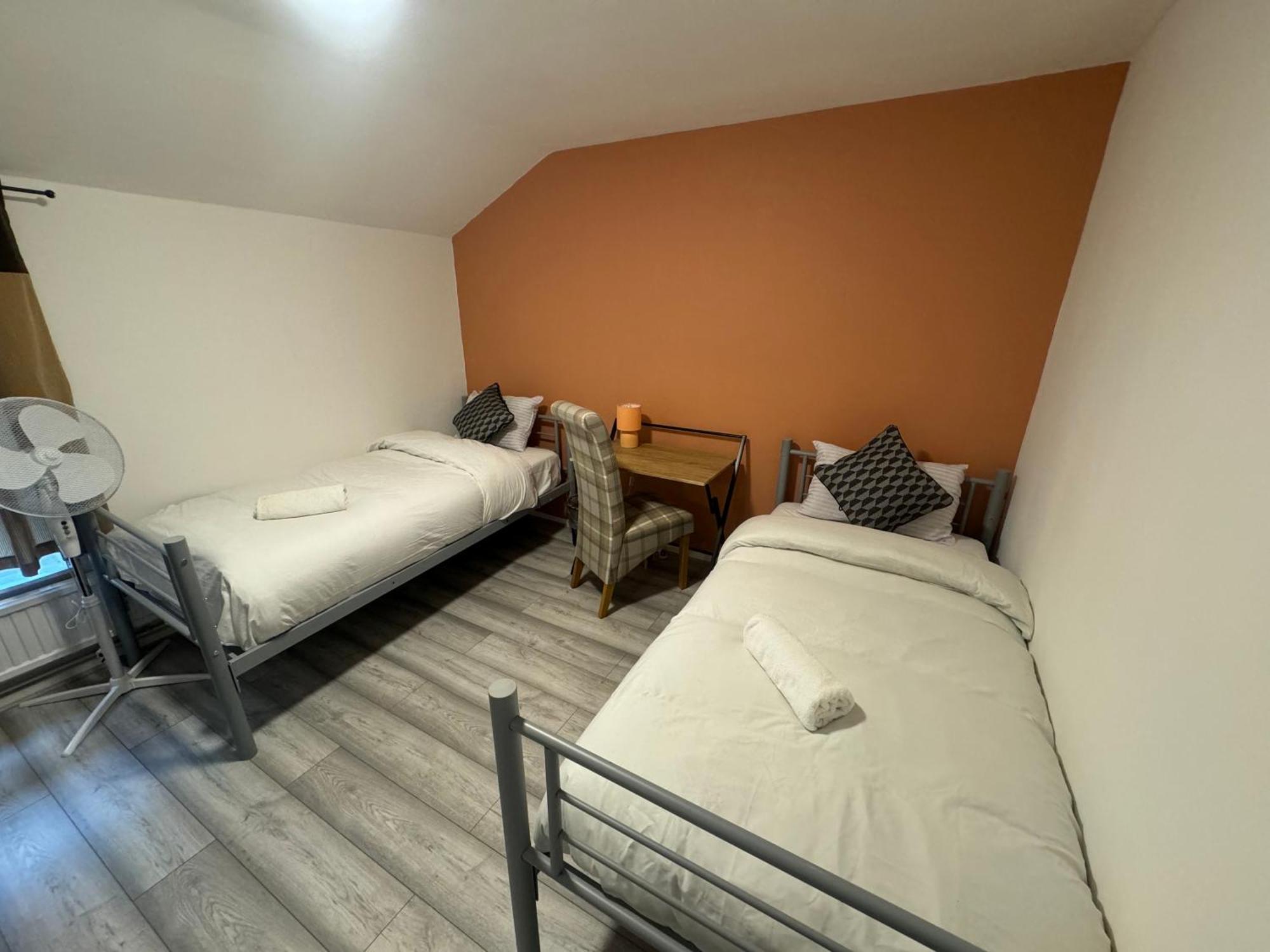 Tottenham Velvet Suites Londra Esterno foto